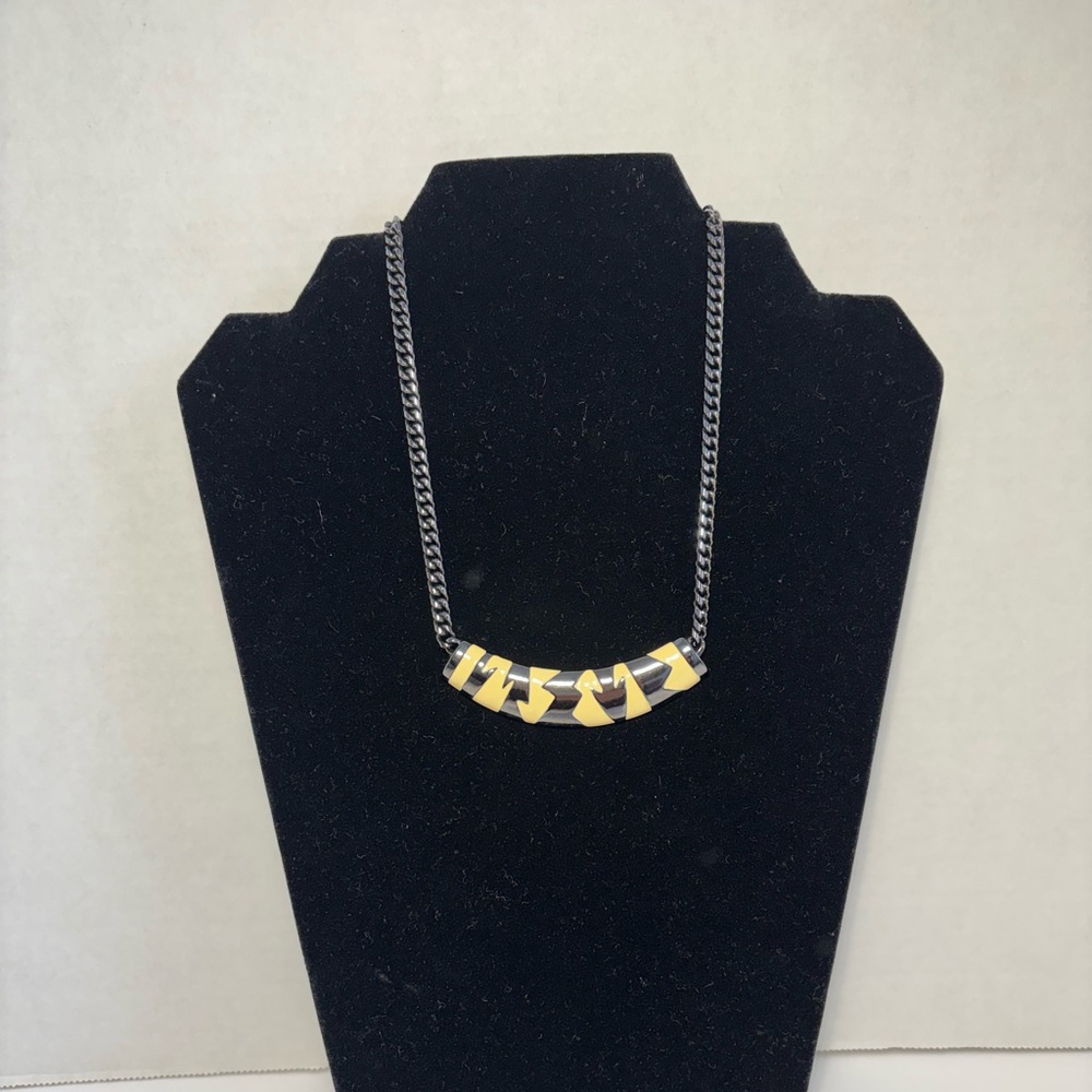 Monet VTG Choker Black And Cream Enamel Bib Necklace Gunmetal Chain Signed Monet